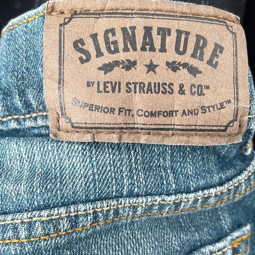 Levi Strauss signature boys Sz 6 regular denim jeans